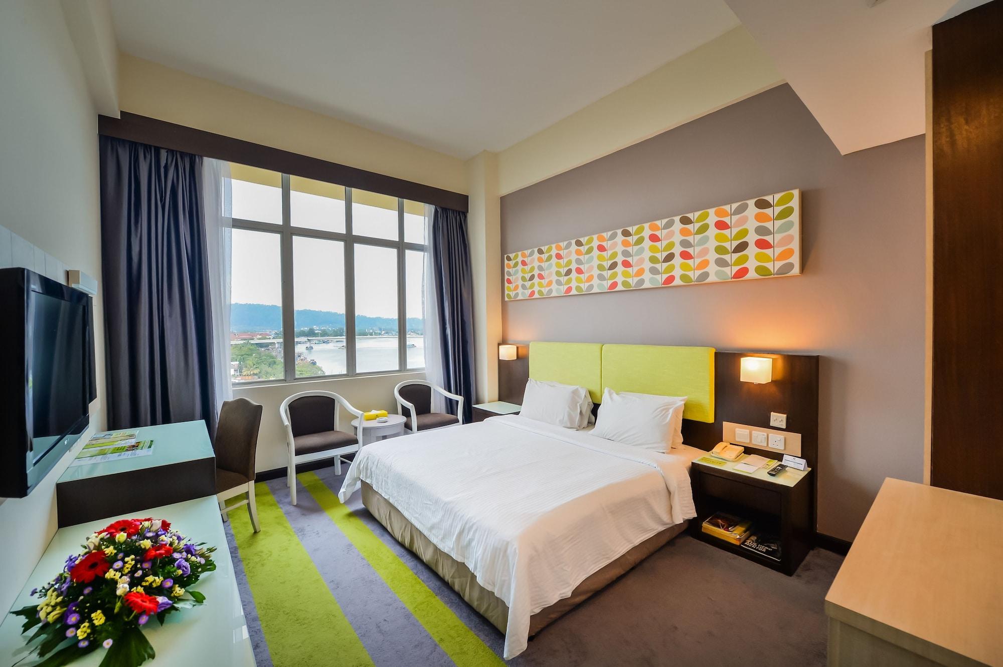 Mega View Hotel Куантан Экстерьер фото