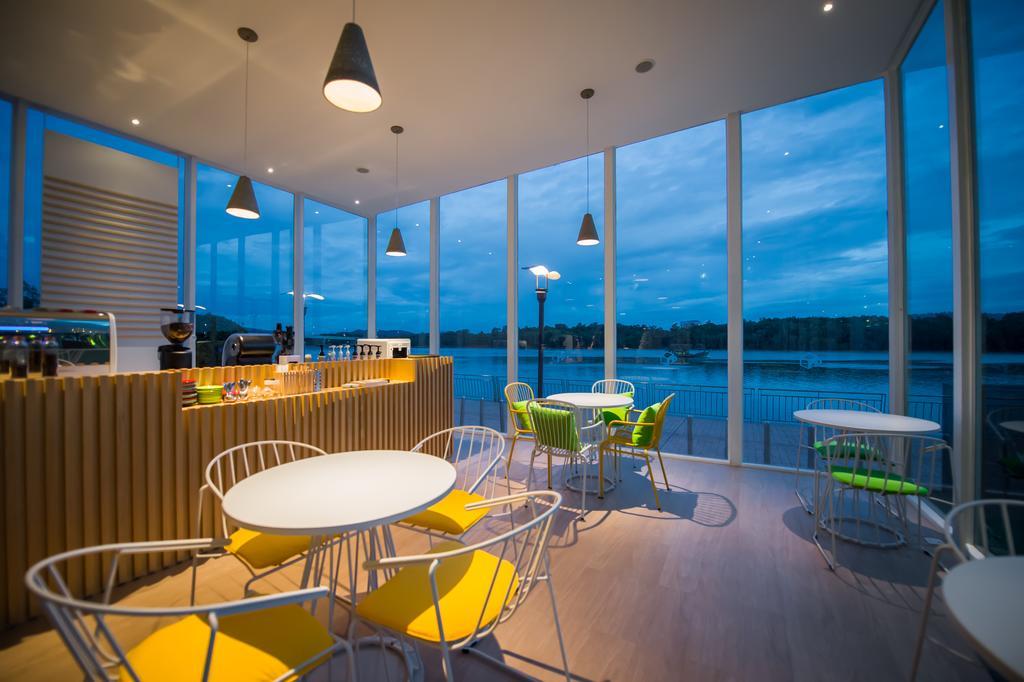 Mega View Hotel Куантан Экстерьер фото